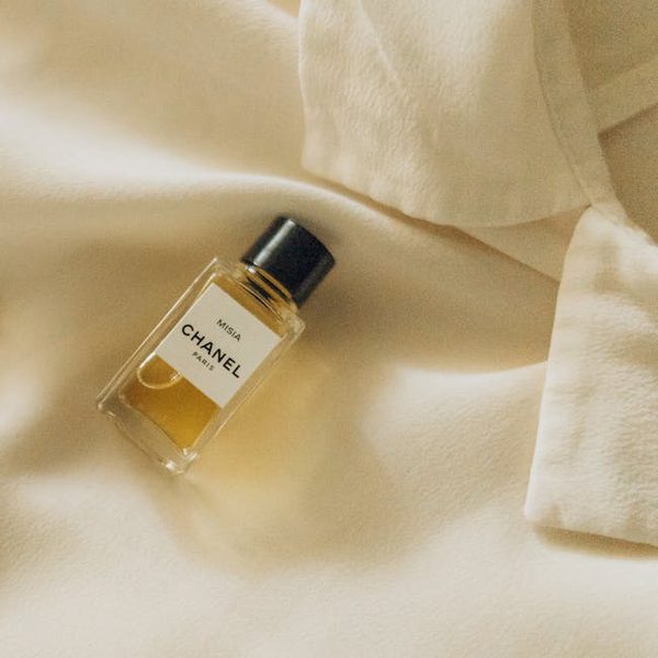Unisex Tobacco Vanilla Solid Perfume